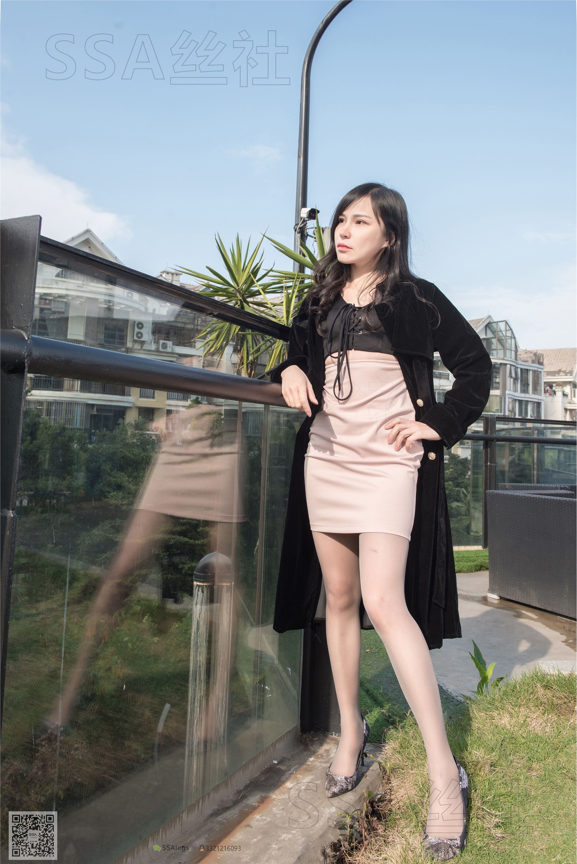 SSA丝社 超清写真 NO.074 雪梨 随阳光变幻色彩的灰丝